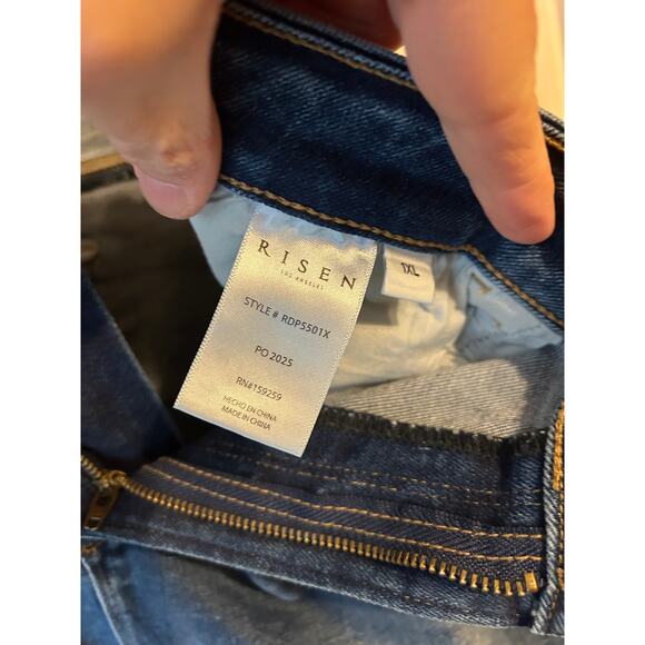 Risen Dark Washed Bootcut Jeans Inseam 32 Western Raw Hem - Picture 6 of 7